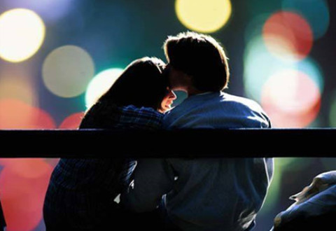 送什么礼物给女生 能让她好感倍增 送什么礼物给女生 能让她好感倍增第2张